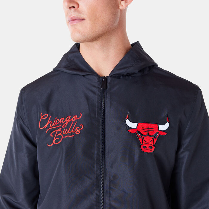 New Era Men's NBA Chicago Bulls Graphic Full-Zip Hoodie Black image number 2