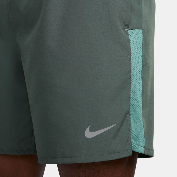 Nike Men's Challenger Dri-FIT Unlined Running Shorts Green Nike Men's Challenger Dri-FIT Unlined Running Shorts Green image number 5