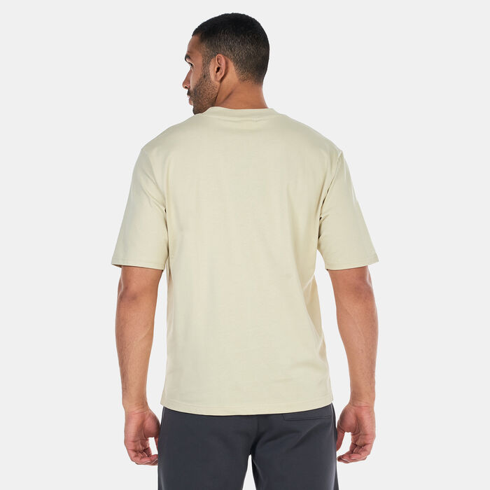 New Balance Men's Athletics Linear T-Shirt Beige New Balance Men's Athletics Linear T-Shirt Beige image number 1