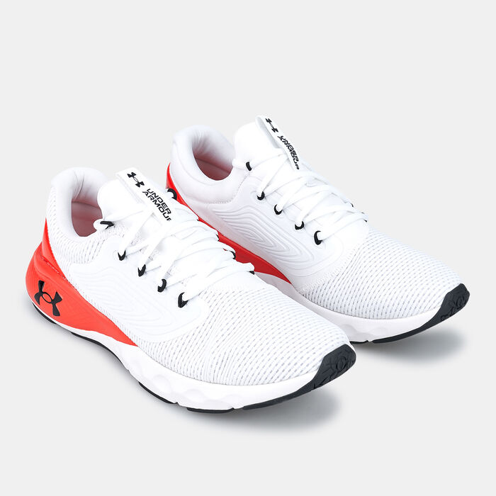 Under Armour Men's UA Charged Vantage 2 Running Shoe Grey image number 2