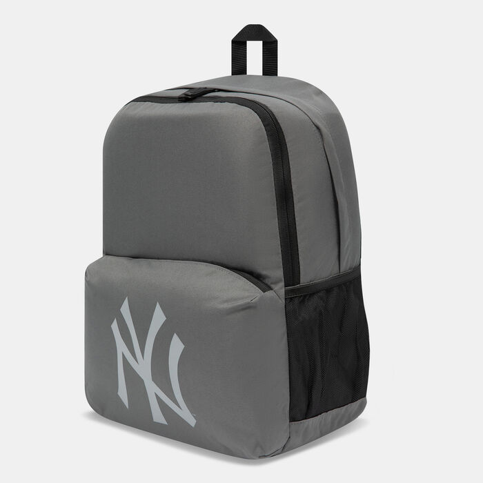 New Era MLB New York Yankees Multi Stadium Backpack Grey New Era MLB New York Yankees Multi Stadium Backpack Grey image number 2