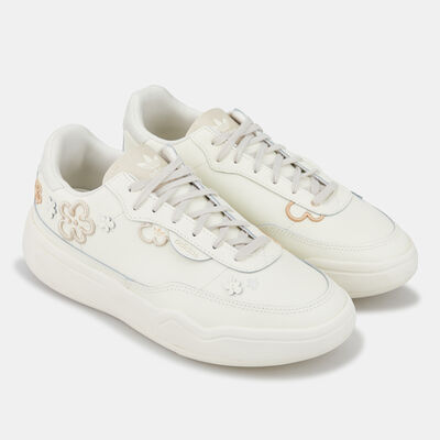adidas Originals Women's Her Court Shoe Ivory adidas Originals Women's Her Court Shoe Ivory