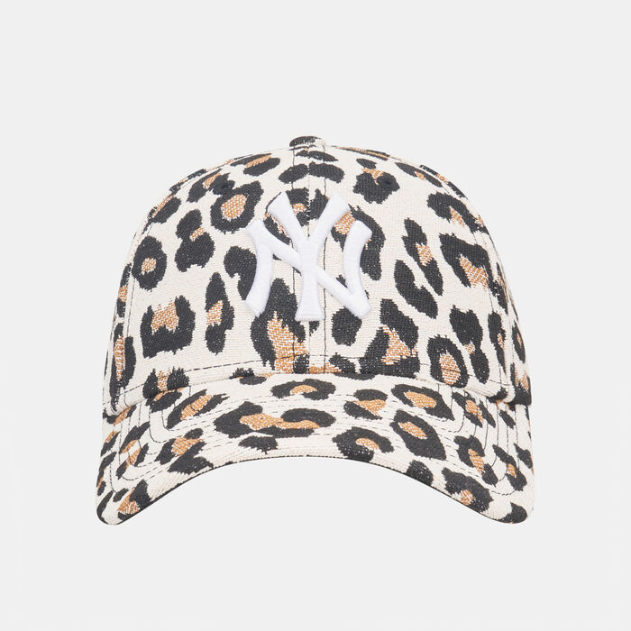 New Era Women's MLB New York Yankees Leopard Print 9FORTY Cap Black New Era Women's MLB New York Yankees Leopard Print 9FORTY Cap Black image number 0