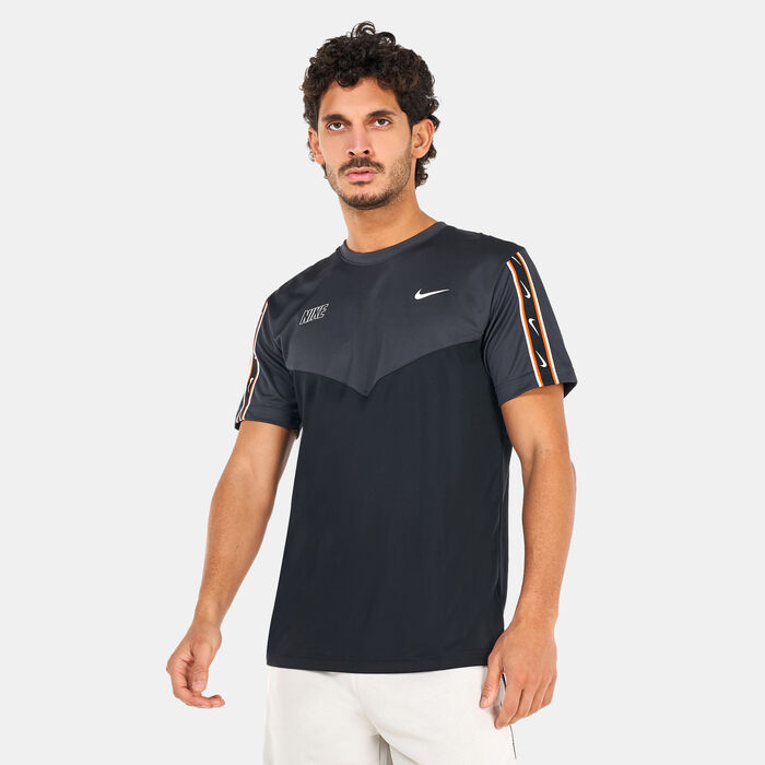 Nike Men's Sportswear Repeat T-Shirt Black image number 0