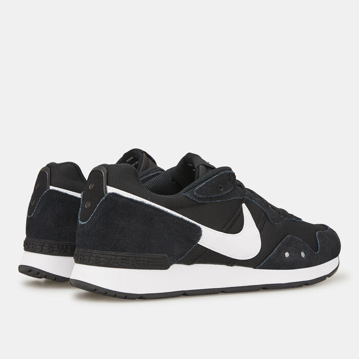 Nike Men's Venture Runner Shoe Black image number 3