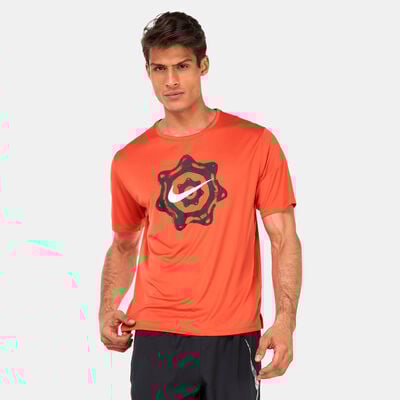 Nike Men's Dri-FIT Wild Run Miler T-Shirt Orange Nike Men's Dri-FIT Wild Run Miler T-Shirt Orange