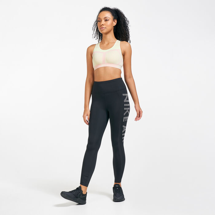 Nike Women's Phenom Flyknit Sports Bra Green Nike Women's Phenom Flyknit Sports Bra Green image number 2