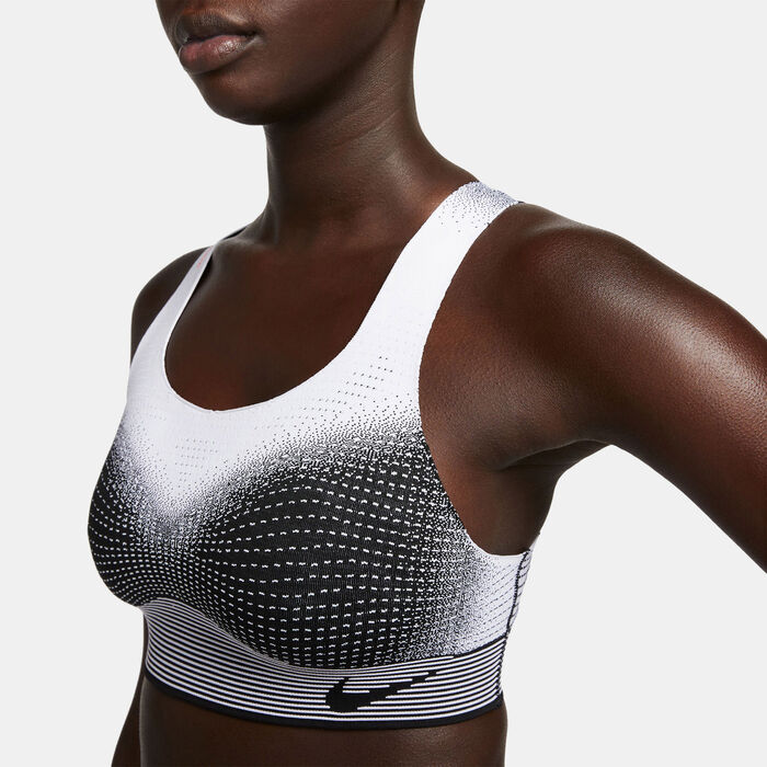Nike Women's Swoosh Flyknit High-Support Training Sports Bra Grey image number 2
