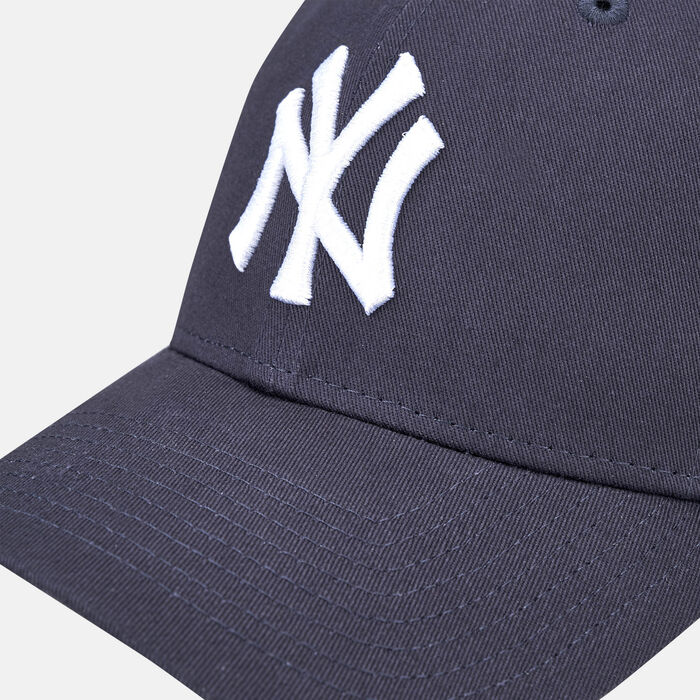 New Era Men's New York Yankees Essential 9FORTY Cap Blue New Era Men's New York Yankees Essential 9FORTY Cap Blue image number 2