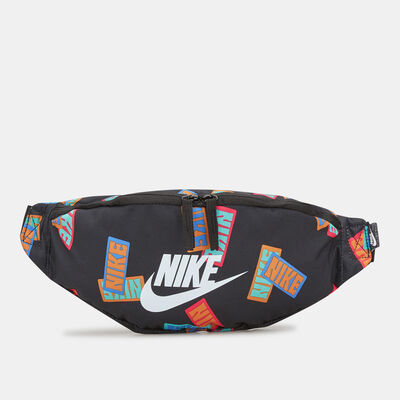 Nike Women's Heritage Hip Pack White Nike Women's Heritage Hip Pack White