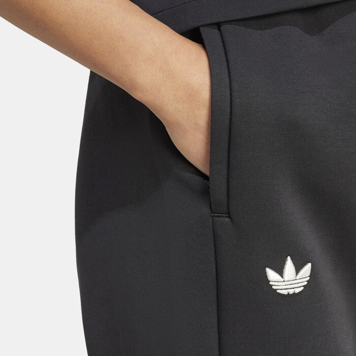 adidas Originals Women's Neuclassics Sweatpants Black adidas Originals Women's Neuclassics Sweatpants Black image number 3