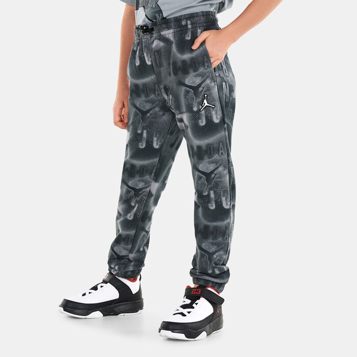 Jordan Kids' Essentials Printed Fleece Pants (Older Kids) Black Jordan Kids' Essentials Printed Fleece Pants (Older Kids) Black image number 0