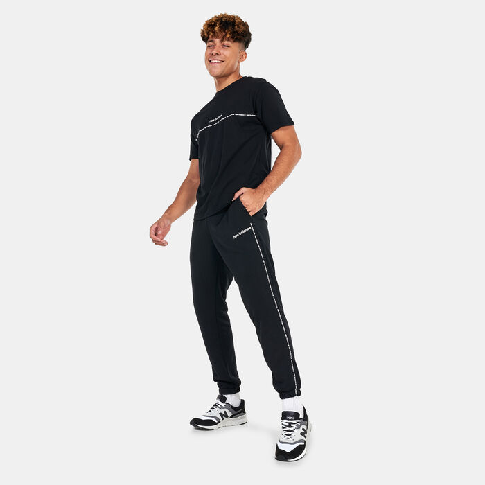 New Balance Men's NB Essentials Graphic T-Shirt Black New Balance Men's NB Essentials Graphic T-Shirt Black image number 2