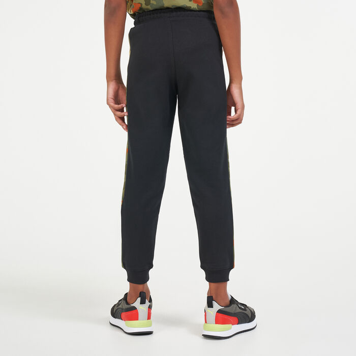 PUMA Kids' Classics Graphic Printed Camo Sweatpants (Younger Kids) Black PUMA Kids' Classics Graphic Printed Camo Sweatpants (Younger Kids) Black image number 1