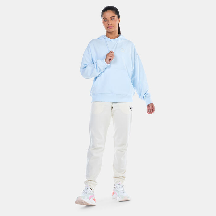 PUMA Women's CLASSICS Oversized Hoodie Blue PUMA Women's CLASSICS Oversized Hoodie Blue image number 2