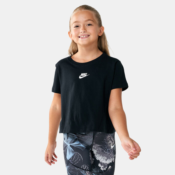 Nike Kids' Sportswear Repeat Cropped T-Shirt Black Nike Kids' Sportswear Repeat Cropped T-Shirt Black image number 0