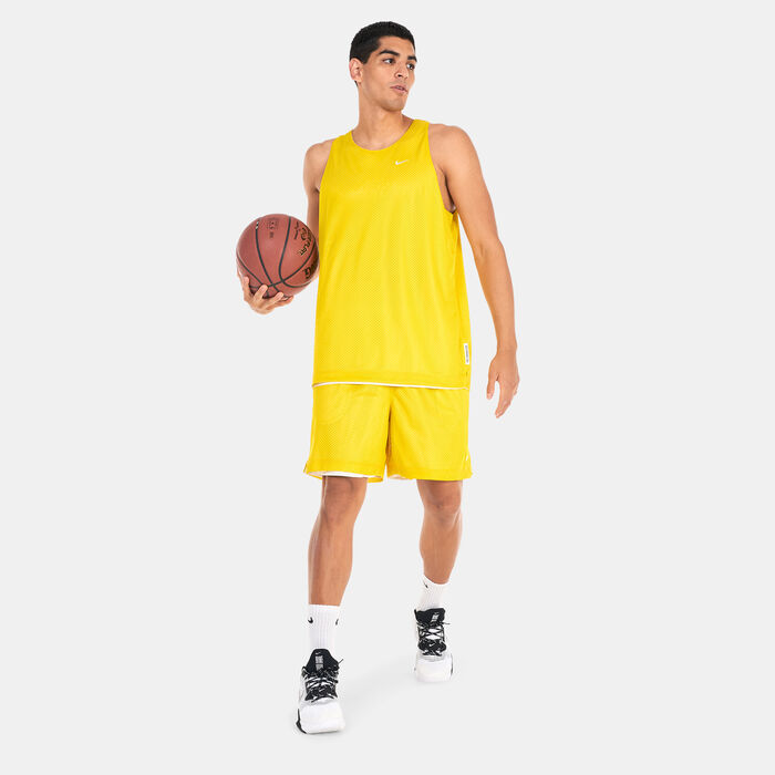 Nike Men's Dri-FIT Standard Issue Reversible Basketball Jersey yellow Nike Men's Dri-FIT Standard Issue Reversible Basketball Jersey yellow image number 2