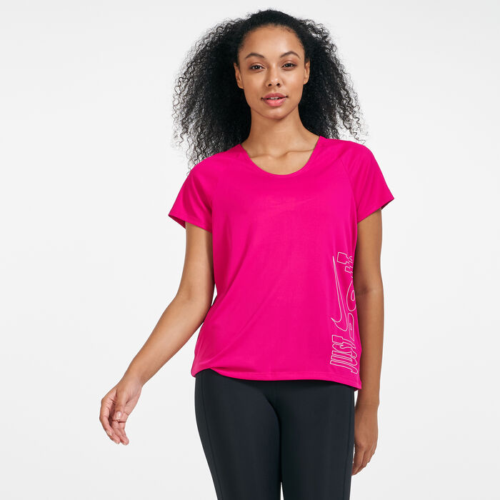 Nike Women's Icon Clash Miler T-Shirt Red Nike Women's Icon Clash Miler T-Shirt Red image number 0