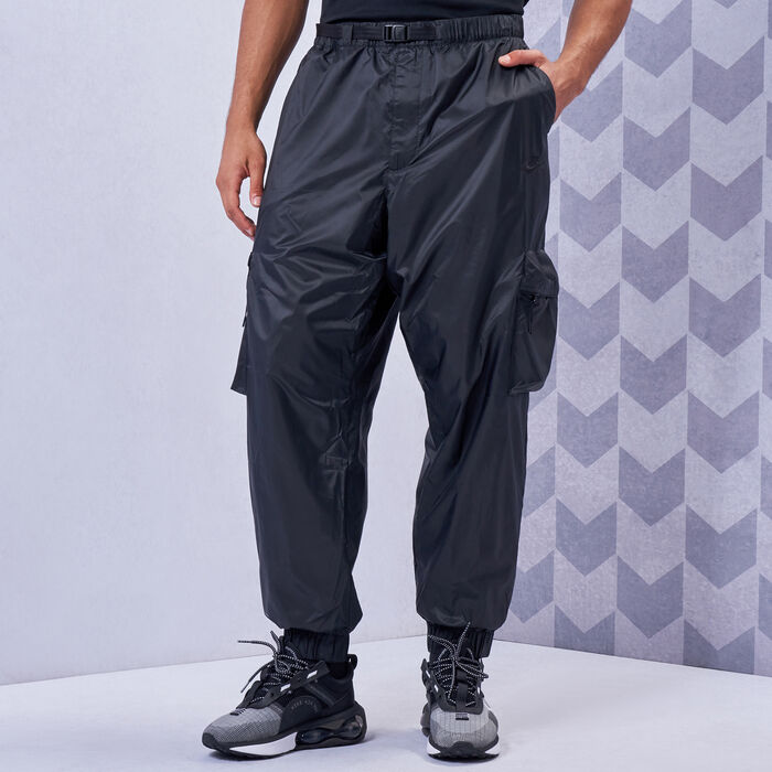 Nike Men's Tech Trousers Black Nike Men's Tech Trousers Black image number 1