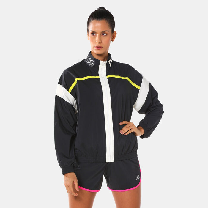 New Balance Women's Relentless Woven Jacket Black image number 0