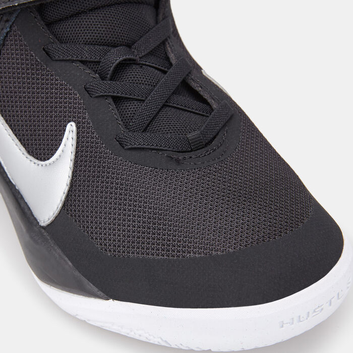 Nike Kids' Team Hustle D10 FlyEase Shoe Black Nike Kids' Team Hustle D10 FlyEase Shoe Black image number 4