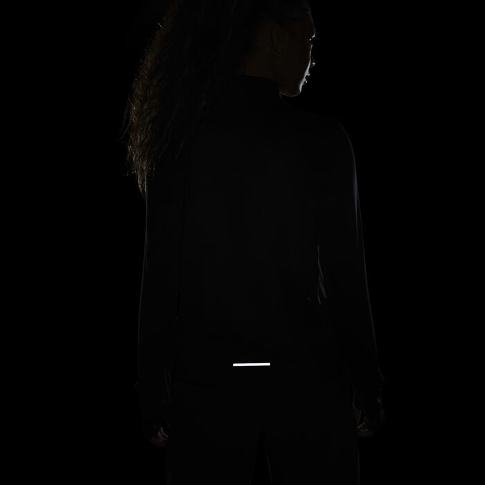 Nike Women's Swift UV Protection 1/4-Zip Running Top Black Nike Women's Swift UV Protection 1/4-Zip Running Top Black image number 7
