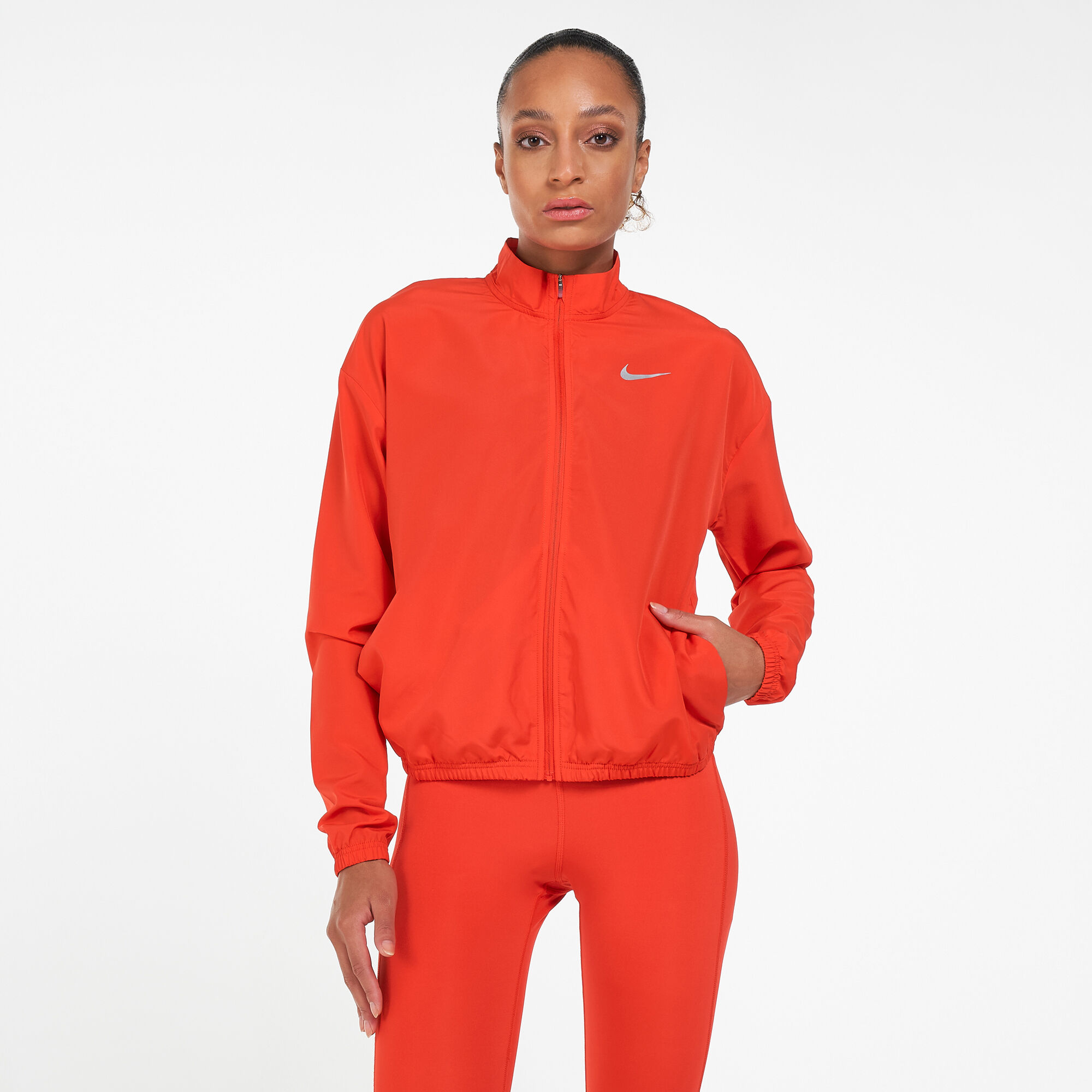 Nike packable swoosh jacket store