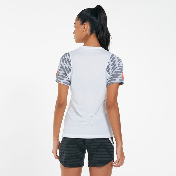 Nike Women's Dri-FIT Strike Soccer T-Shirt White Nike Women's Dri-FIT Strike Soccer T-Shirt White image number 1