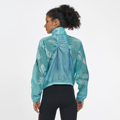 adidas Women's Sportswear Woven Jacket Green