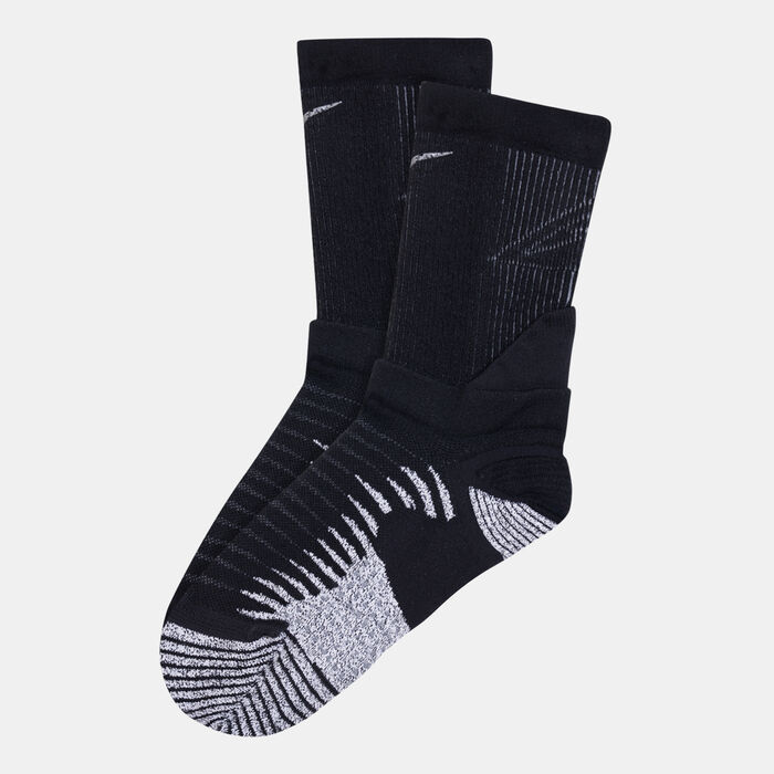 Nike Trail Running Crew Socks Black image number 0