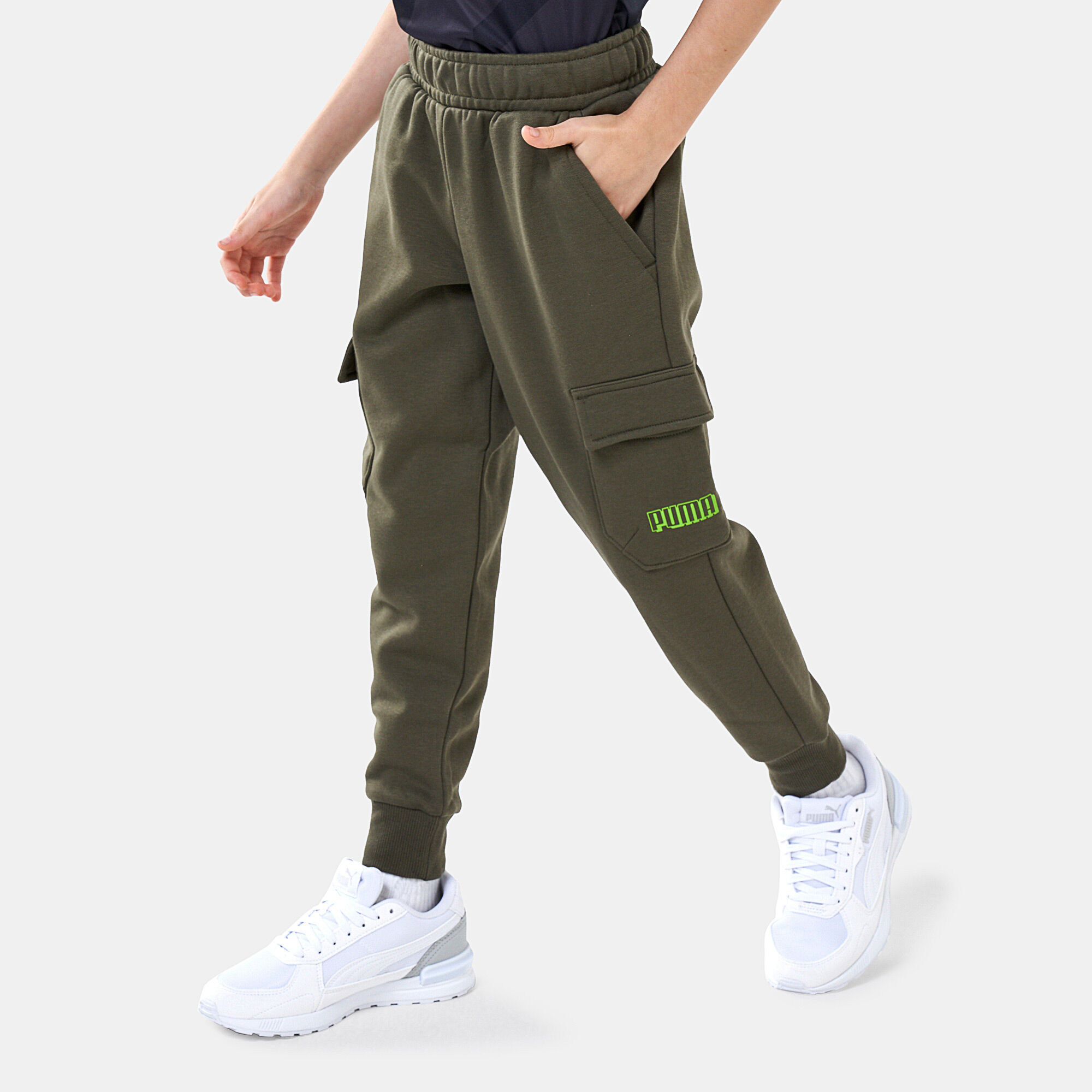 Kids Alpha Cargo Sweatpants Green PUMA in Qatar SSS