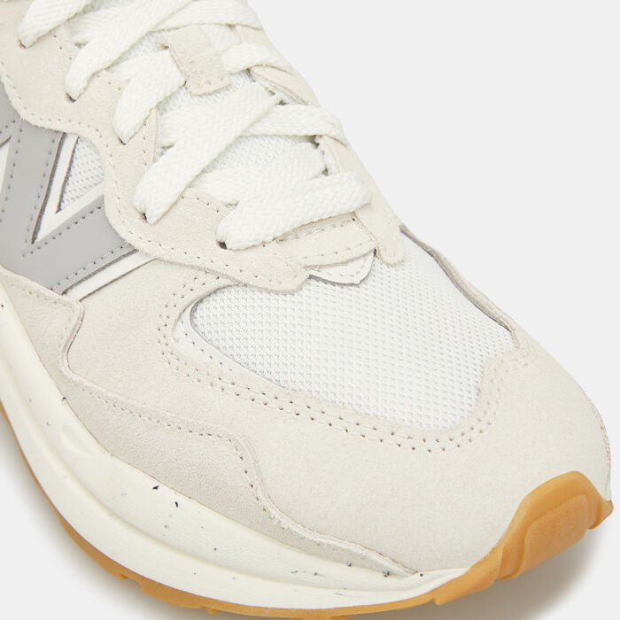 New Balance Women's 57/40 Shoe Ivory image number 4