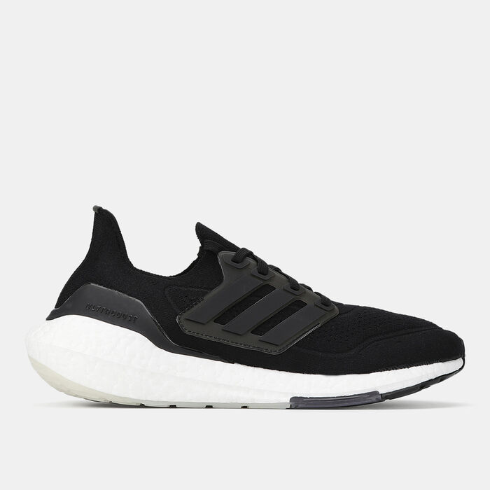 adidas Men's Ultraboost 21 Shoe Black image number 0