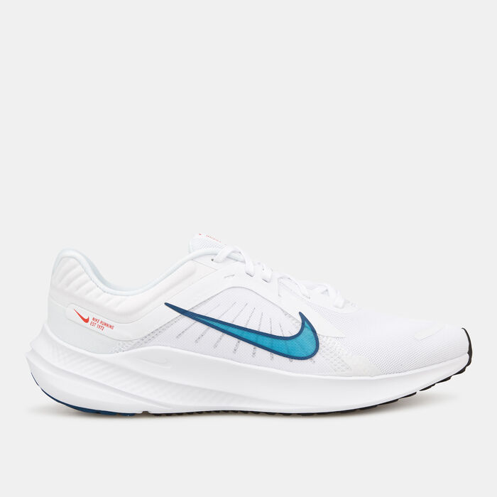 Nike Men's Quest 5 Road Running Shoe White image number 0