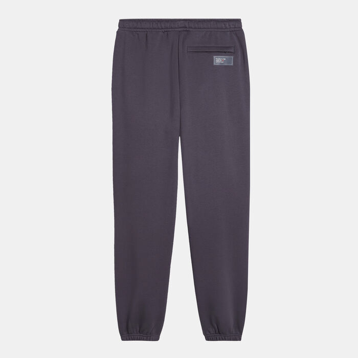 PUMA Men's Club de Course Fleece Sweatpants Grey image number 1