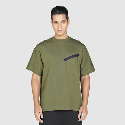 Nike Men's Sportswear Dri-FIT Tech Essentials T-Shirt Green