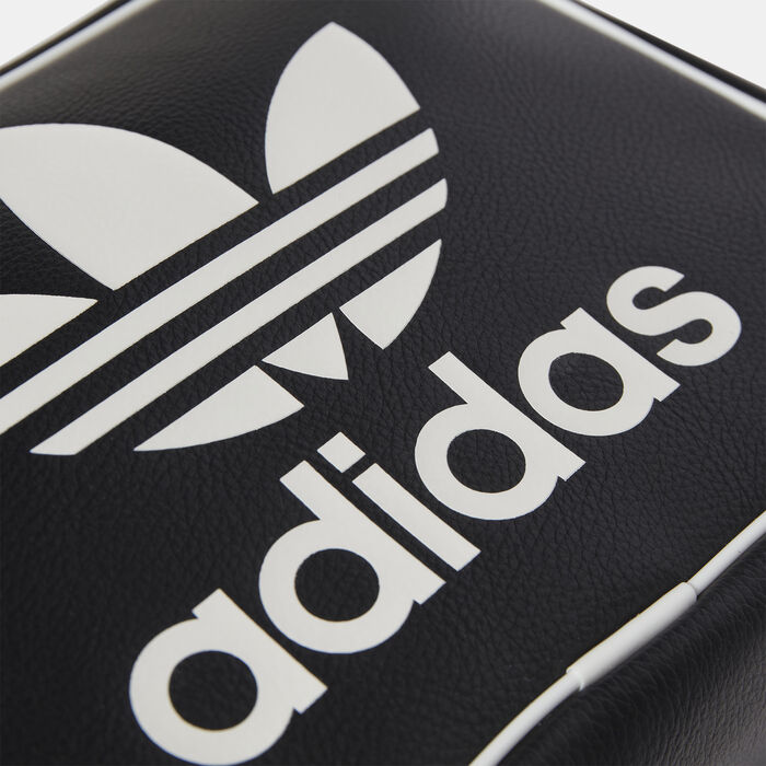 adidas Originals Adicolor Cosmetic Bag Black adidas Originals Adicolor Cosmetic Bag Black image number 4