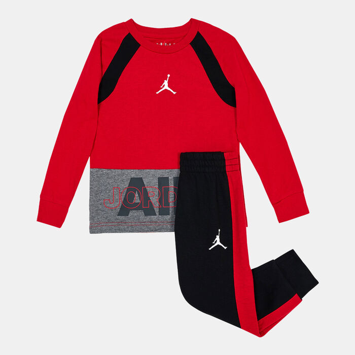 Jordan Kids' Baseline Sweatshirt and Joggers Set Black Jordan Kids' Baseline Sweatshirt and Joggers Set Black image number 0