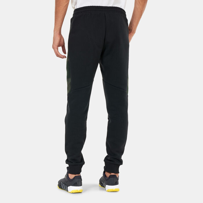 adidas Men's Essentials Camo Print Fleece Pants Black adidas Men's Essentials Camo Print Fleece Pants Black image number 1