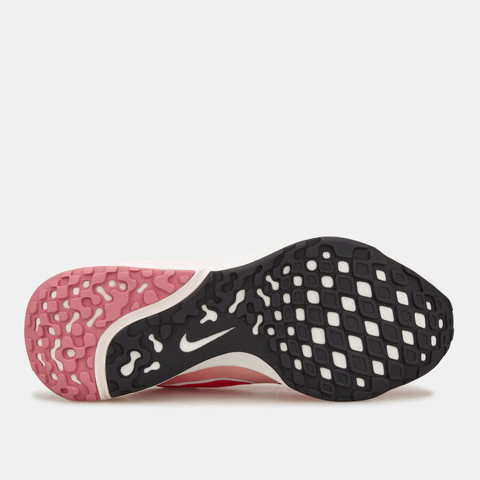 Nike Women's Renew Run 3 Road Running Shoe Pink image number 3