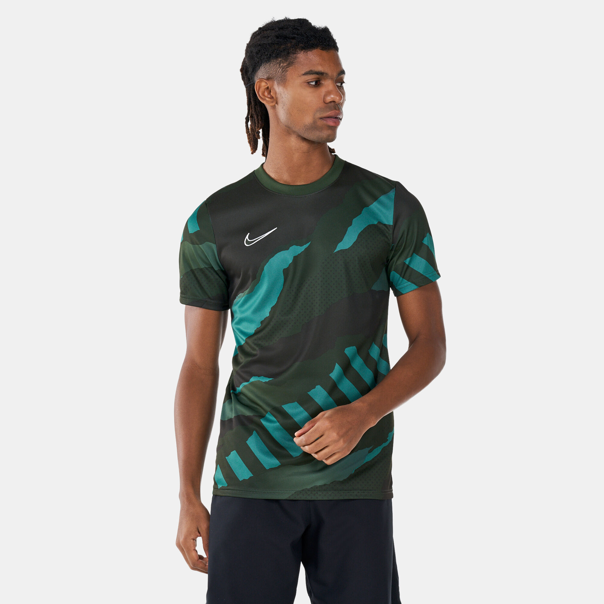Men s Training T Shirt Green Nike in Qatar SSS