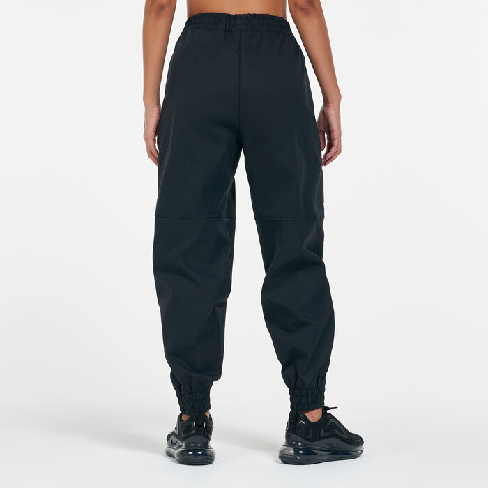 Nike Women's Sportswear Swoosh Woven Pants Black Nike Women's Sportswear Swoosh Woven Pants Black image number 1