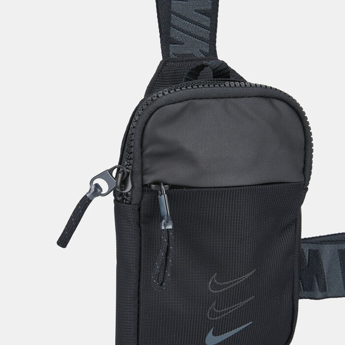 Nike Sportswear Essentials Hip Pack Black Nike Sportswear Essentials Hip Pack Black image number 3