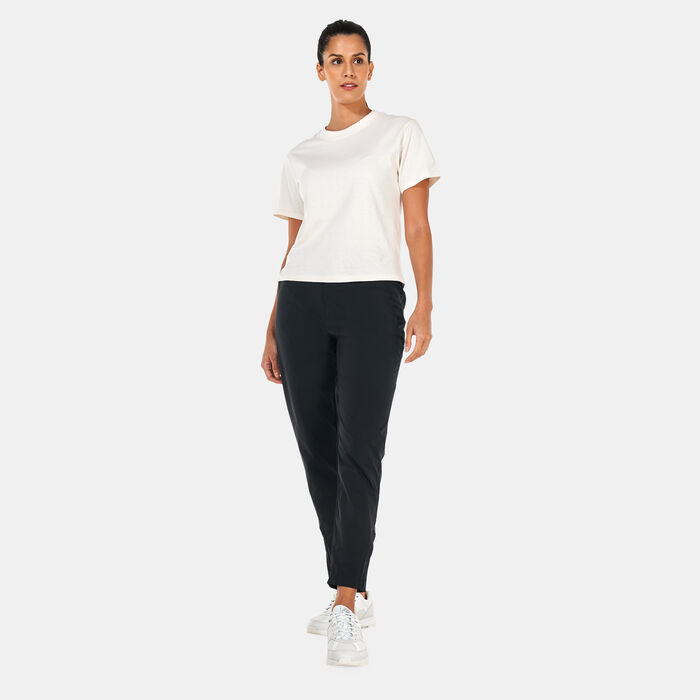 Timberland Women's Water-Resistant Cropped Pants Black Timberland Women's Water-Resistant Cropped Pants Black image number 2