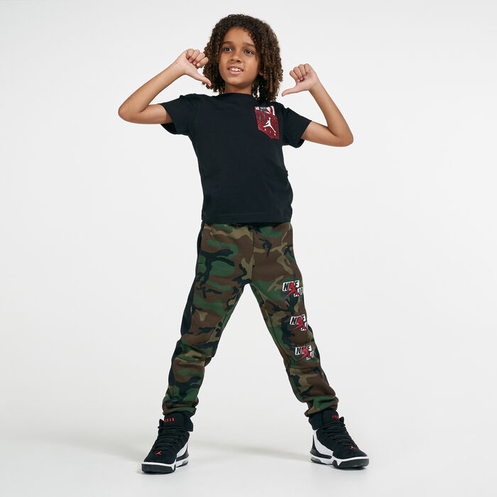 Nike Kids' AJ1 T-Shirt (Younger Kids) Black Nike Kids' AJ1 T-Shirt (Younger Kids) Black image number 2