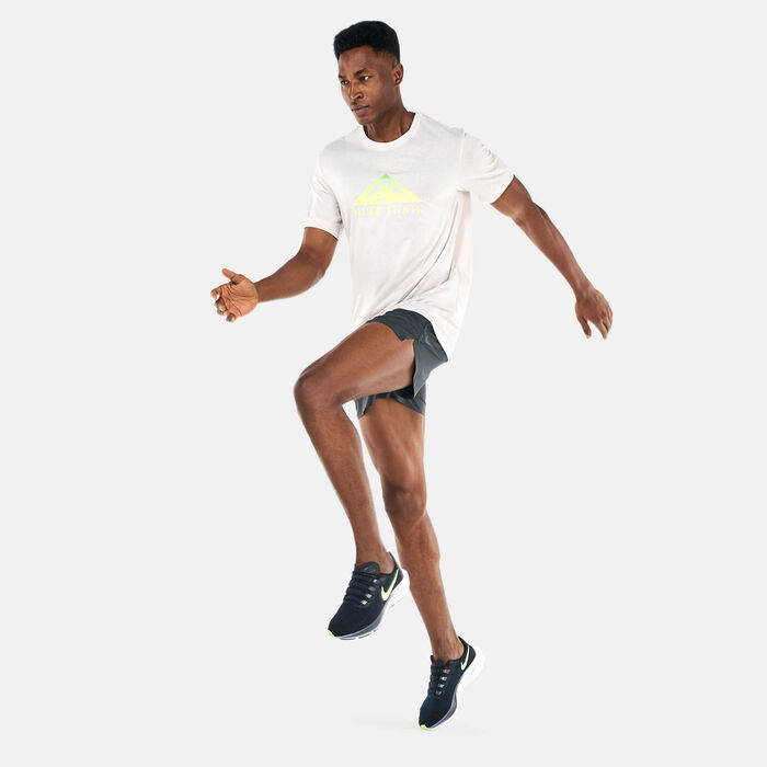 Nike Men's Dri-FIT Trail Running T-Shirt Ivory Nike Men's Dri-FIT Trail Running T-Shirt Ivory image number 2