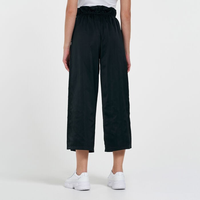 adidas Originals Women's 7/8 Track Pants Black adidas Originals Women's 7/8 Track Pants Black image number 1