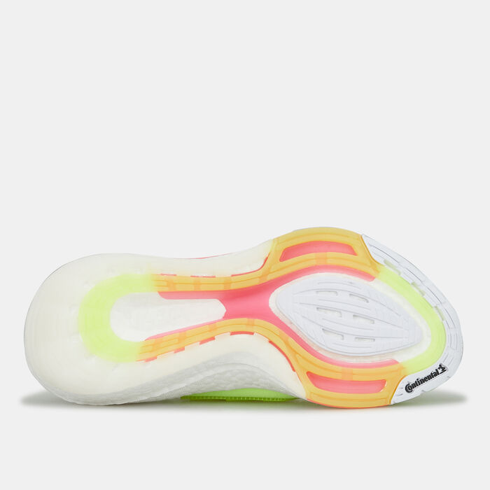adidas Women's Ultraboost 21 Shoe Green image number 4