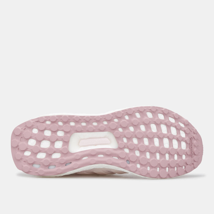 adidas Women's Ultraboost 5.0 DNA Running Sportswear Lifestyle Shoe Pink adidas Women's Ultraboost 5.0 DNA Running Sportswear Lifestyle Shoe Pink image number 3