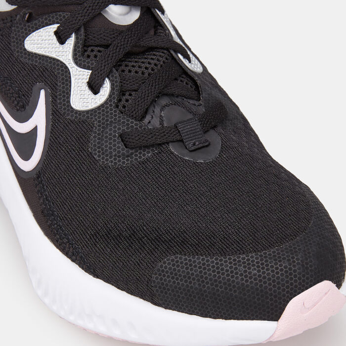 Nike Kids' Renew Run 2 Shoe (Older Kids) Black image number 4